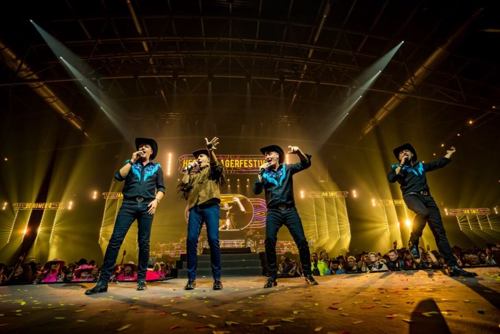 Dit was dag 1 van Het Schlagerfestival de Wild Wild West-editie! 🤠