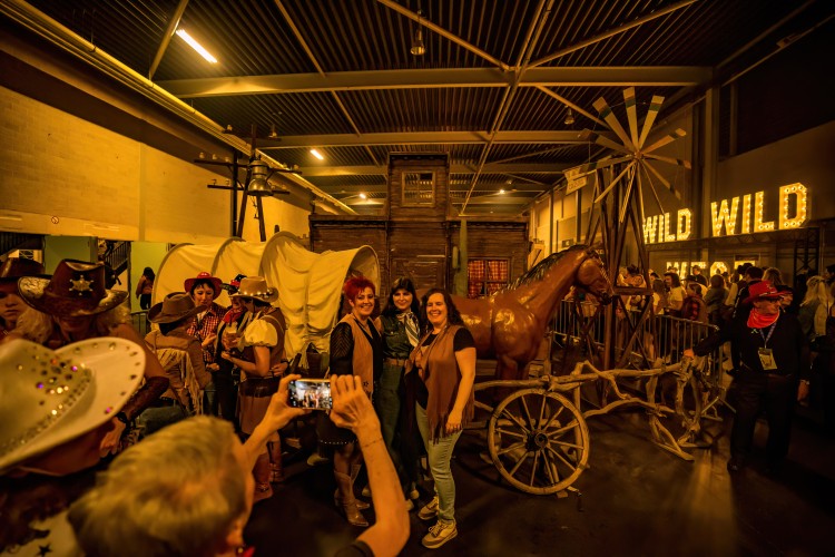 Foto's Het Schlagerfestival de Wild Wild West-editie