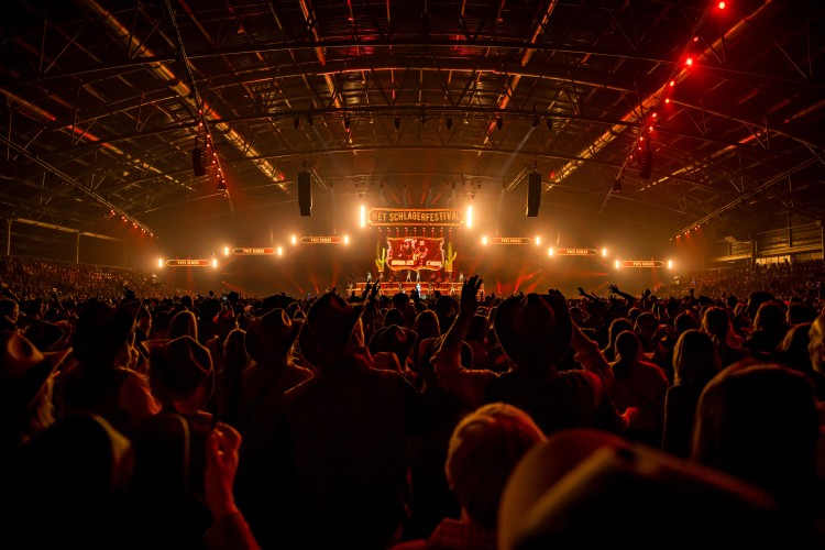 Foto's Het Schlagerfestival de Wild Wild West-editie