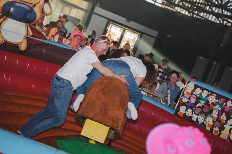Foto's Het Schlagerfestival de Wild Wild West-editie