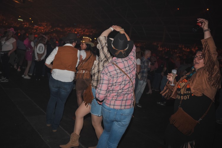 Foto's Het Schlagerfestival de Wild Wild West-editie